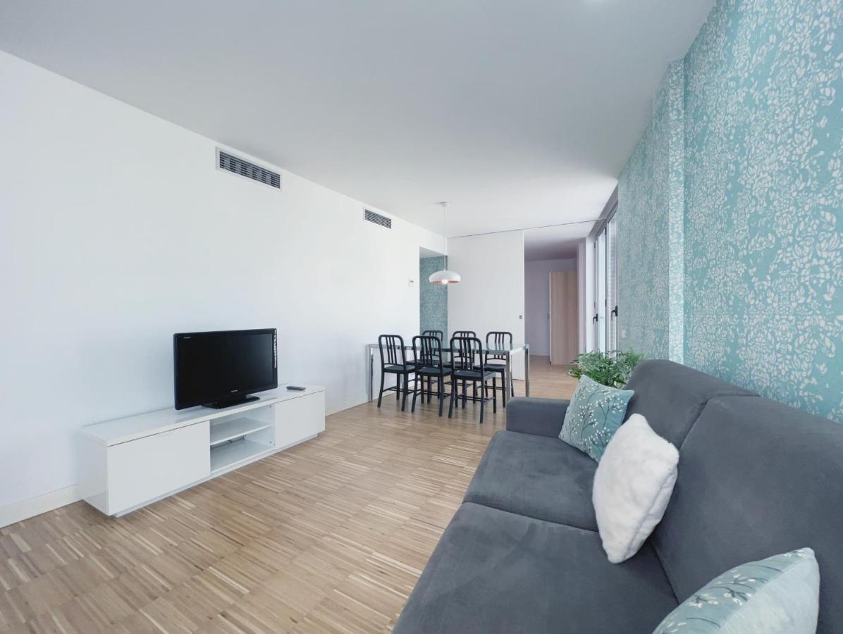 Stay U-Nique Apartments Pellaires Барселона Екстериор снимка